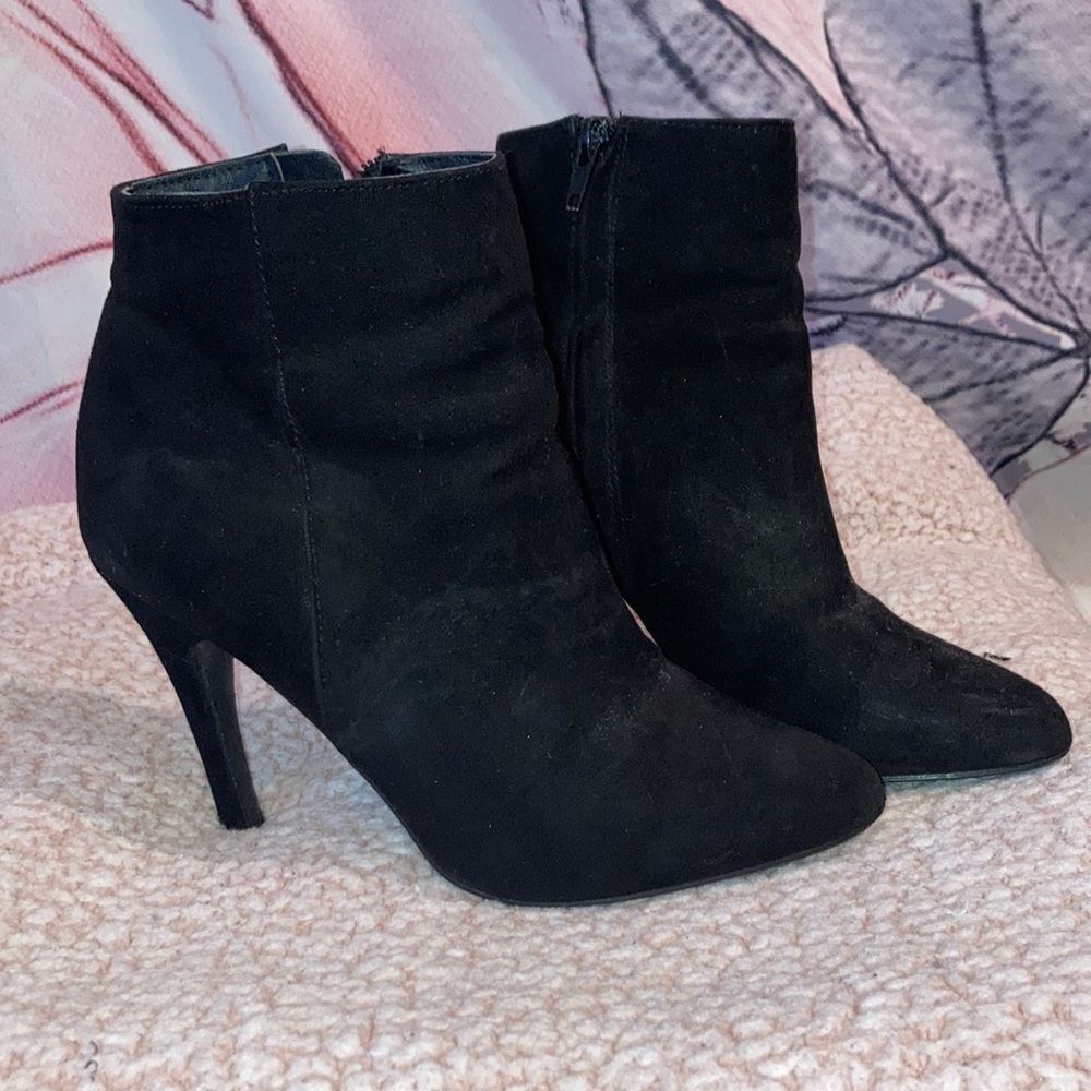 Black faux suede bootie heels -size 6